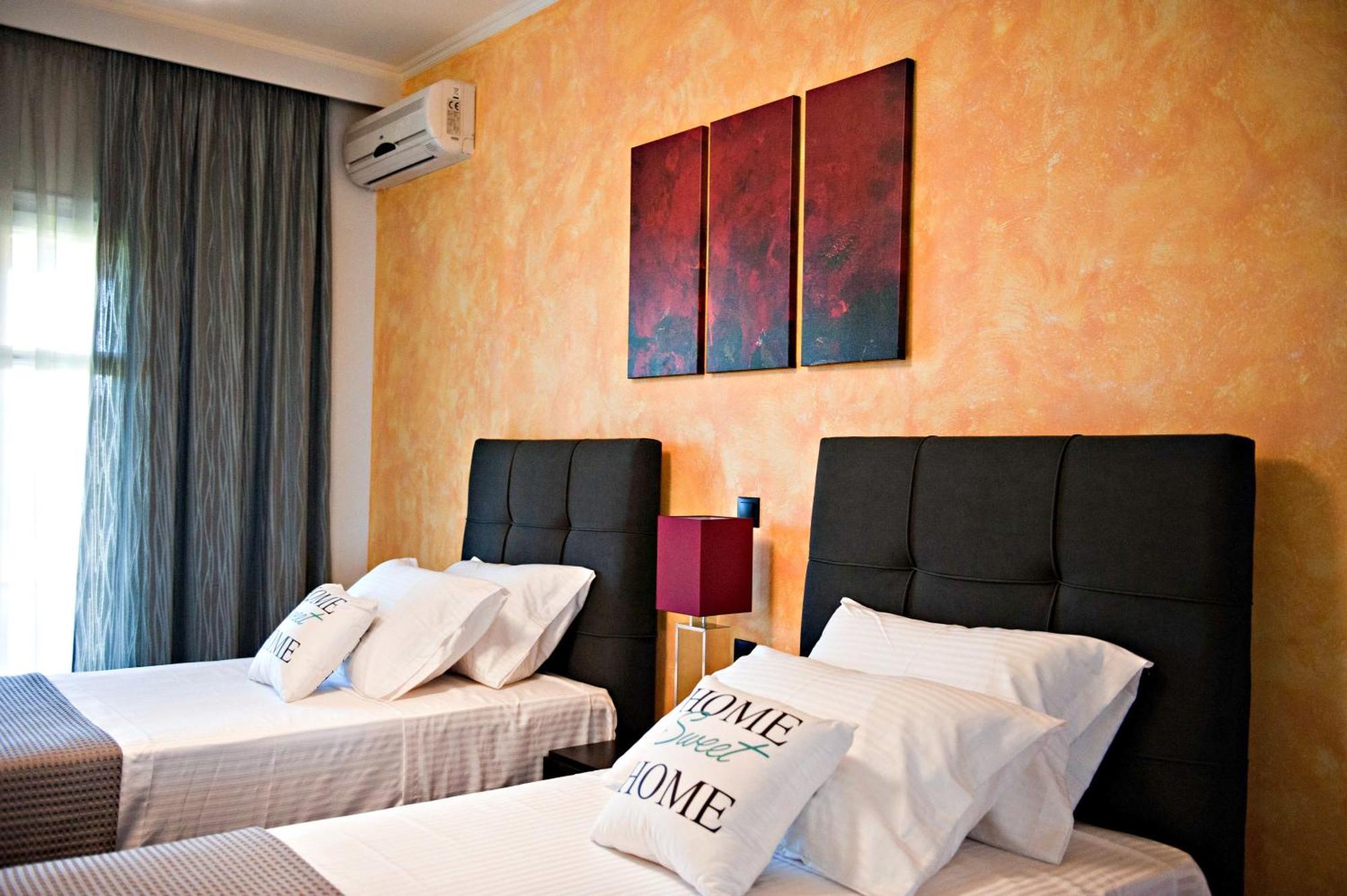 Serenita Apartments แอร์โมเนส ภายนอก รูปภาพ